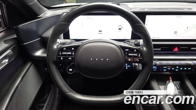 Hyundai Ioniq 6 Long Range Exclusive + 2023 — фото 17