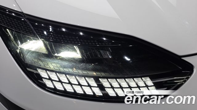 Hyundai Ioniq 6 Long Range Exclusive + 2023 — фото 28