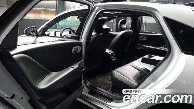Hyundai Ioniq 6 Long Range Exclusive + 2023 — фото 32