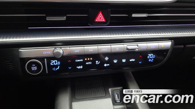 Hyundai Ioniq 6 Long Range Exclusive + 2023 — фото 34