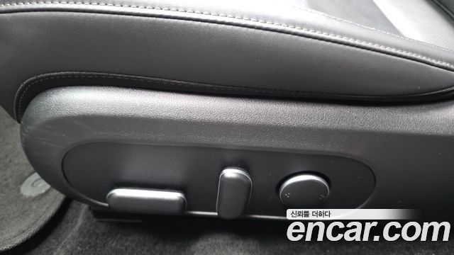 Hyundai Ioniq 6 Long Range Exclusive + 2023 — фото 43