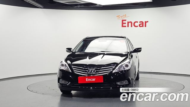 Hyundai Grandeur (HG) HG240 Luxury 2012 — фото 3