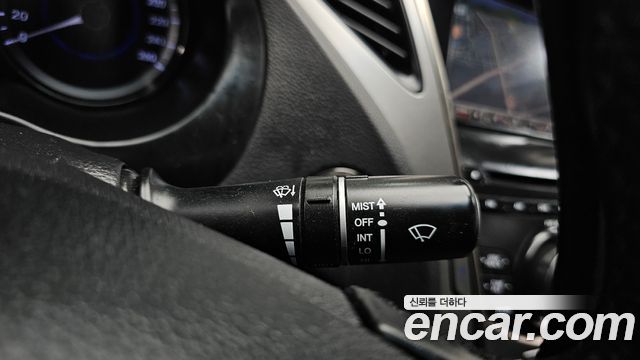 Hyundai Grandeur (HG) HG240 Luxury 2012 — фото 28