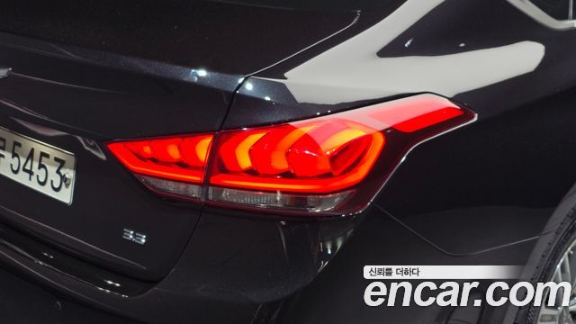 Genesis G80 3.3 GDI Luxury 2018 — фото 23
