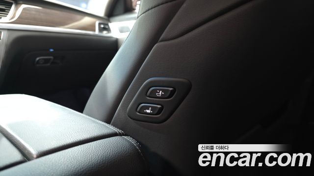 Genesis G80 3.3 GDI Luxury 2018 — фото 27