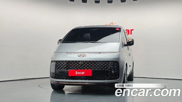 Hyundai Staria L3.5 Lounge 7-Seater Inspiration 2022 — фото 3