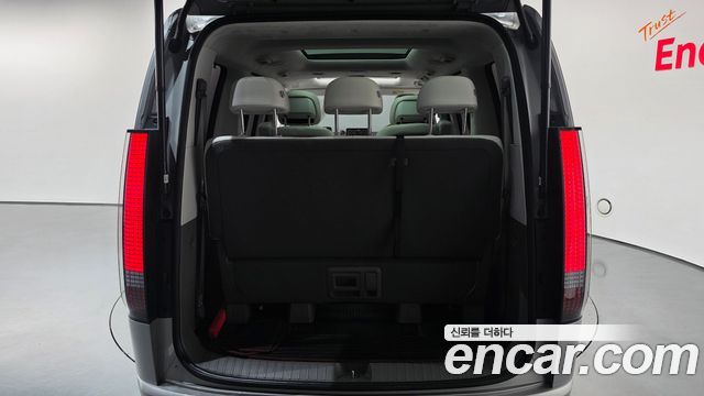 Hyundai Staria L3.5 Lounge 7-Seater Inspiration 2022 — фото 22