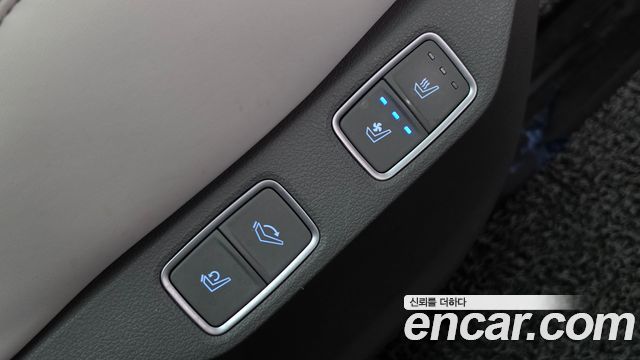Hyundai Staria L3.5 Lounge 7-Seater Inspiration 2022 — фото 23