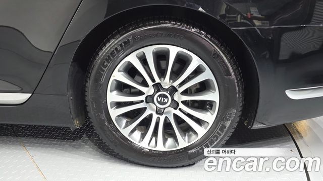 Kia K9 3.3 GDI Prestige Standard 2013 — фото 21