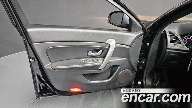 Renault Korea SM5 Nova PE 2015 — фото 24