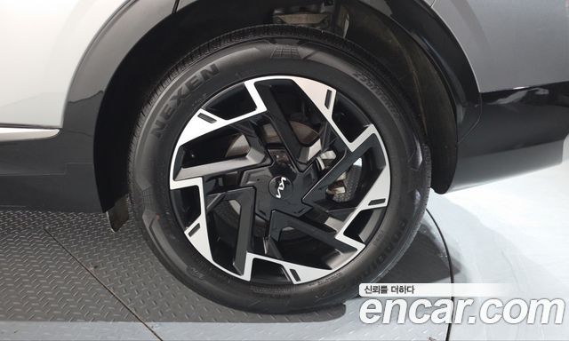 Kia Sportage (V) Gasoline 1.6 Turbo 2WD Nobleless 2024 — фото 21