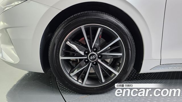 Hyundai Grandeur (IG) 3.0 LPi Exclusive 2020 — фото 5
