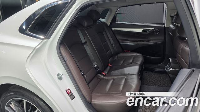 Hyundai Grandeur (IG) 3.0 LPi Exclusive 2020 — фото 11