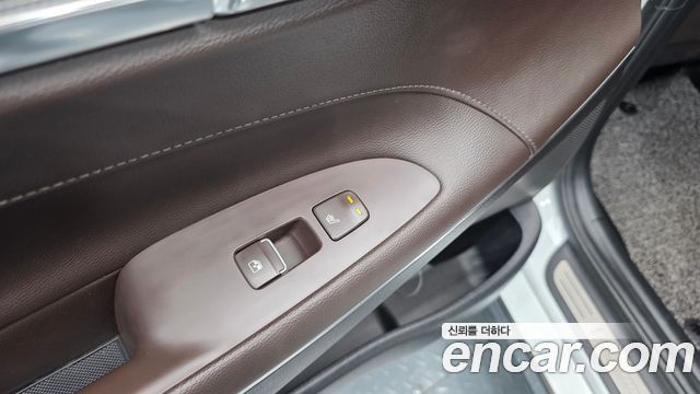 Hyundai Grandeur (IG) 3.0 LPi Exclusive 2020 — фото 31