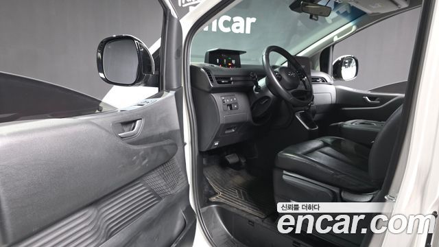 Hyundai Staria Tourer 9-Seater Modern 2022 — фото 10