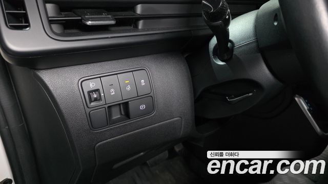 Hyundai Staria Tourer 9-Seater Modern 2022 — фото 14