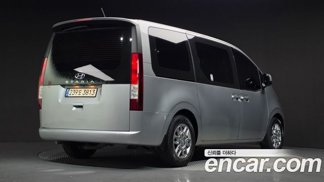 Hyundai Staria Tourer 9-Seater Modern 2022 — фото 2