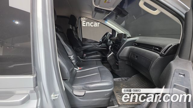 Hyundai Staria Tourer 9-Seater Modern 2022 — фото 10