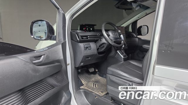 Hyundai Staria Tourer 9-Seater Modern 2022 — фото 11