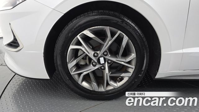 Hyundai Sonata (DN8) 2.0 Premium 2021 — фото 5