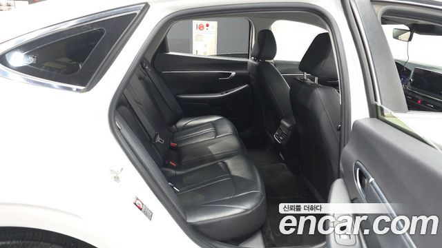 Hyundai Sonata (DN8) 2.0 Premium 2021 — фото 12