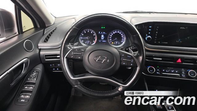 Hyundai Sonata (DN8) 2.0 Premium 2021 — фото 13