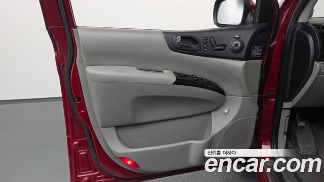 Kia Carnival R New Carnival Limousine President 2012 — фото 24