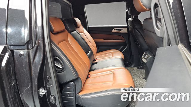 KG Mobility (SsangYong) Rexton Sports Khan Diesel 2.2 4WD Professional S (5-Link) 2019 — фото 16