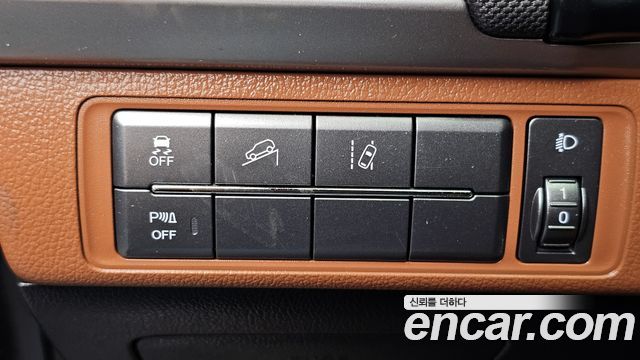 KG Mobility (SsangYong) Rexton Sports Khan Diesel 2.2 4WD Professional S (5-Link) 2019 — фото 21