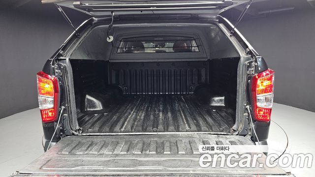 KG Mobility (SsangYong) Rexton Sports Khan Diesel 2.2 4WD Professional S (5-Link) 2019 — фото 24