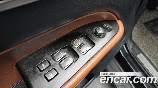 KG Mobility (SsangYong) Rexton Sports Khan Diesel 2.2 4WD Professional S (5-Link) 2019 — фото 38