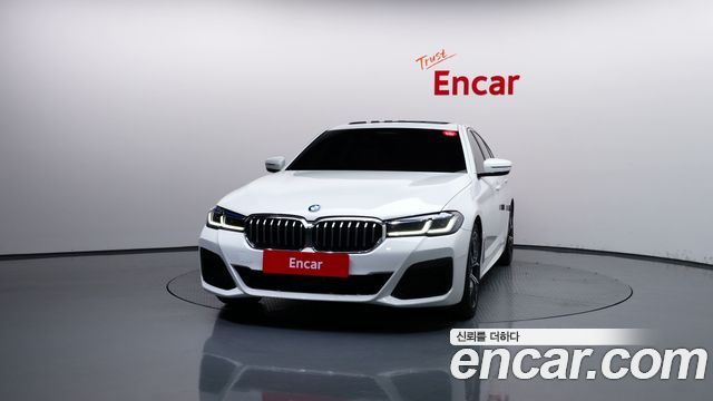 BMW 5 Series (G30) 530i xDrive M Sport Package 2023 — фото 3