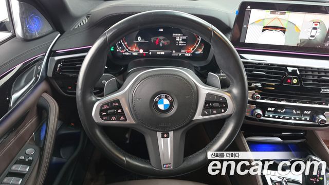 BMW 5 Series (G30) 530i xDrive M Sport Package 2023 — фото 13