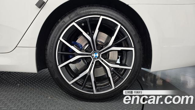 BMW 5 Series (G30) 530i xDrive M Sport Package 2023 — фото 21