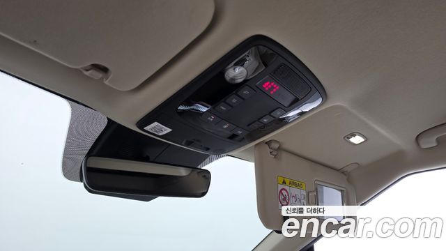 Kia Carnival (IV) Diesel 9-Seater Hi-Limousine Signature 2021 — фото 18