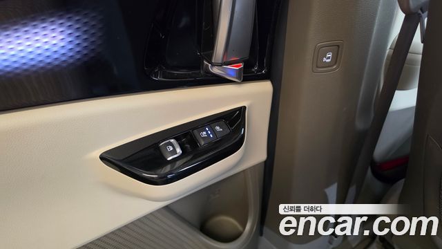 Kia Carnival (IV) Diesel 9-Seater Hi-Limousine Signature 2021 — фото 19