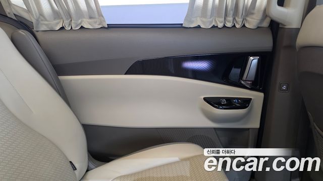 Kia Carnival (IV) Diesel 9-Seater Hi-Limousine Signature 2021 — фото 25