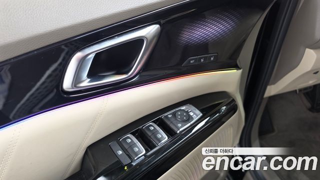 Kia Carnival (IV) Diesel 9-Seater Hi-Limousine Signature 2021 — фото 28