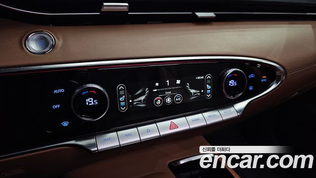 Genesis GV70 2.5T Gasoline 2WD 2023 — фото 14
