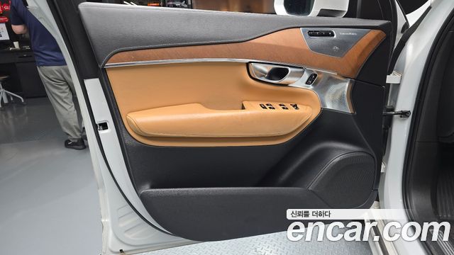 Volvo XC90 (II) T6 Inscription 2020 — фото 24