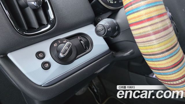 MINI Cooper Countryman Untamed Edition 2nd Gen 2023 — фото 18