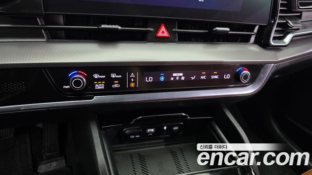 Kia Sportage (V) Gasoline 1.6 Turbo 2WD Nobleless 2024 — фото 17