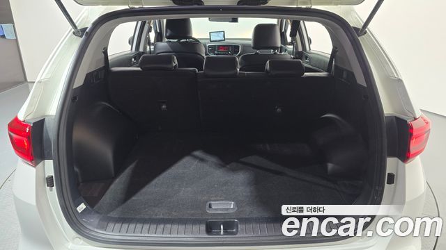 Kia Sportage The Bold Diesel 2.0 4WD Luxury 2019 — фото 20