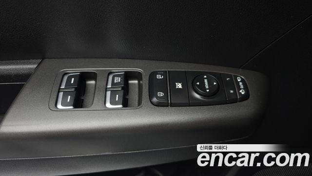 Kia Sportage The Bold Diesel 2.0 4WD Luxury 2019 — фото 30