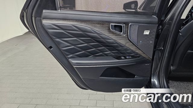 Kia K8 2.5 Gasoline 2WD Signature 2022 — фото 25
