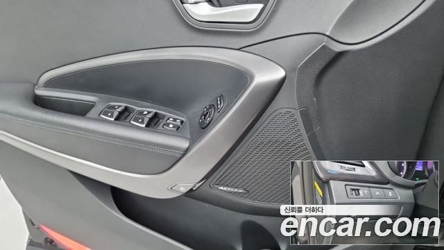 Hyundai Santa Fe (DM) Diesel(e-VGT) 2.0 2WD Premium 2013 — фото 21