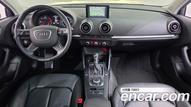 Audi A3 25 TDI Dynamic 8V 2015 — фото 7
