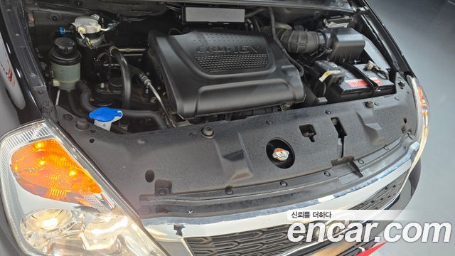Kia Carnival R Grand Carnival HI Limousine GLX Premium 2014 — фото 6