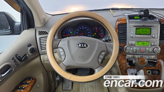 Kia Carnival R Grand Carnival HI Limousine GLX Premium 2014 — фото 12