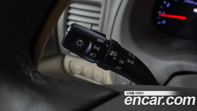 Kia Carnival R Grand Carnival HI Limousine GLX Premium 2014 — фото 17